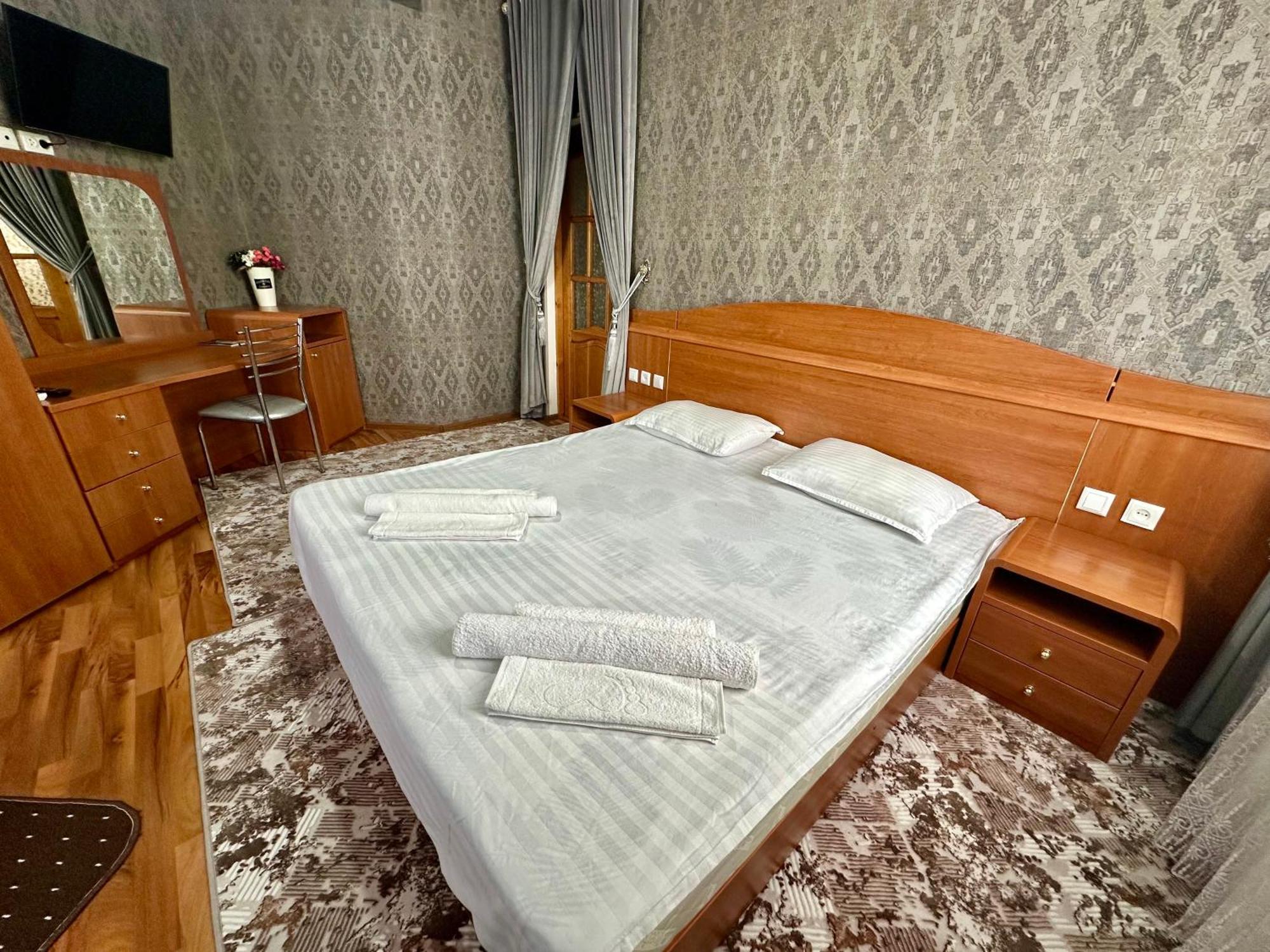 סמרקנד Comfort Inn מראה חיצוני תמונה