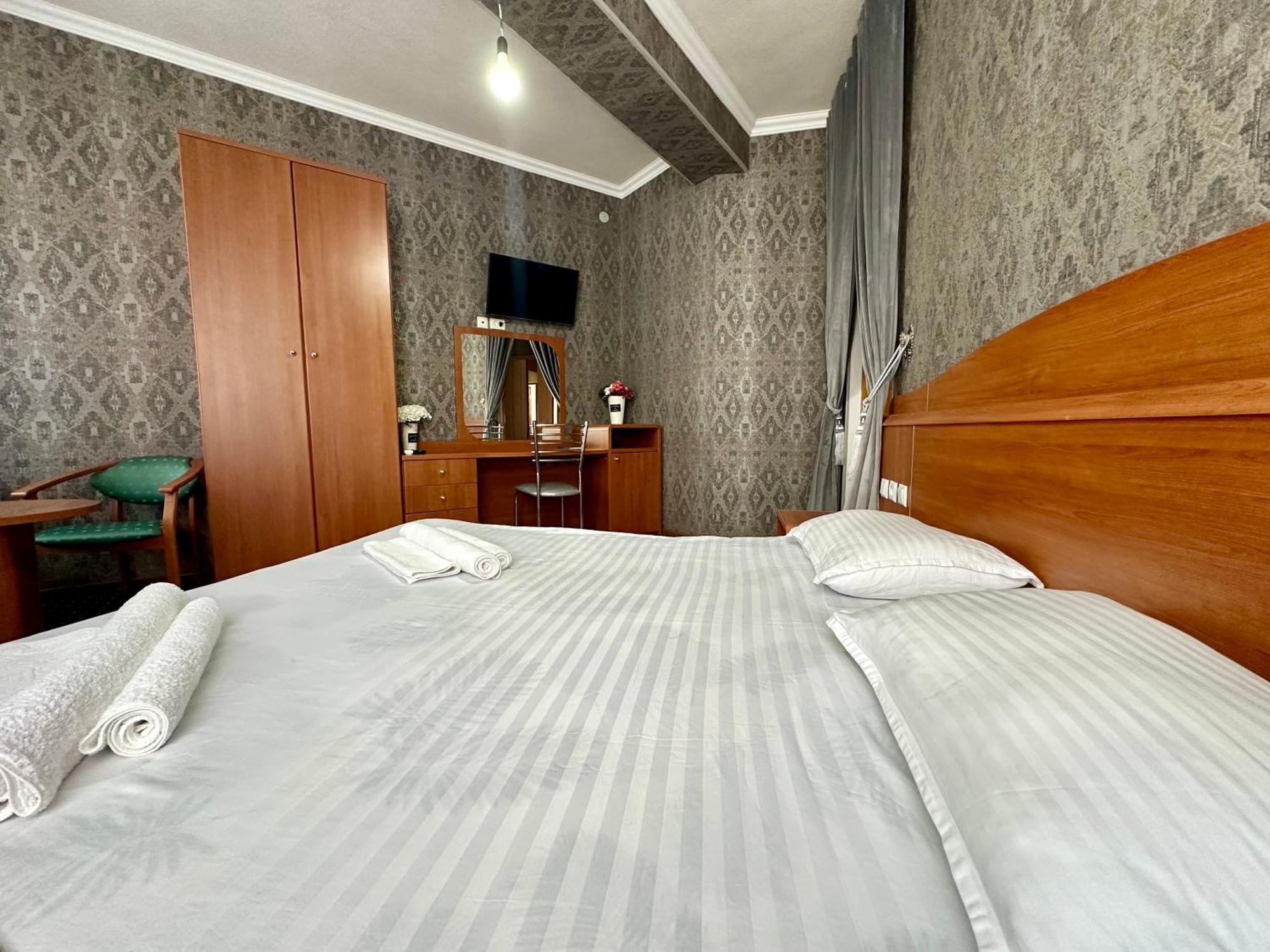 סמרקנד Comfort Inn מראה חיצוני תמונה
